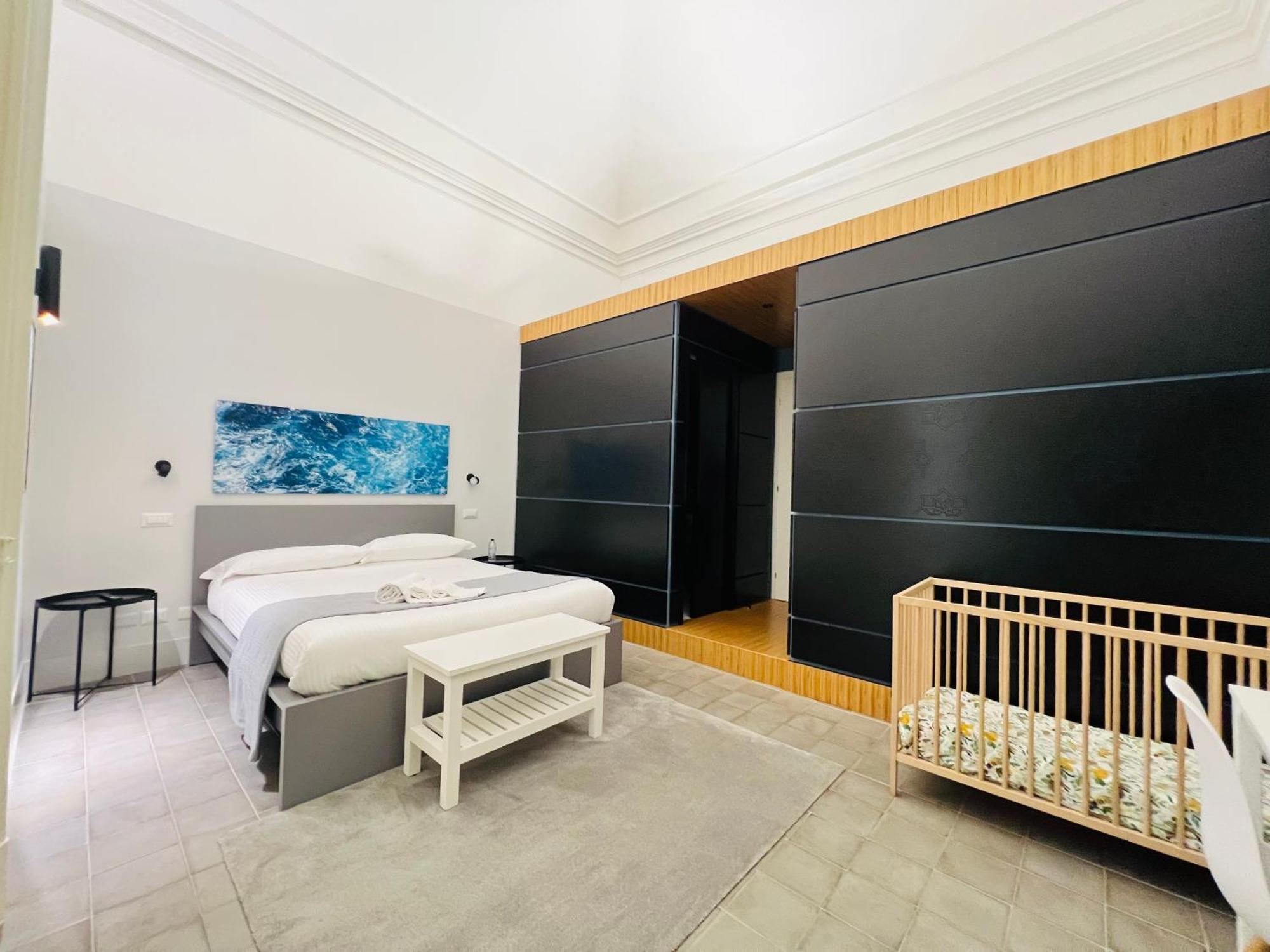 Ruanera Hotel คาตาเนีย ภายนอก รูปภาพ